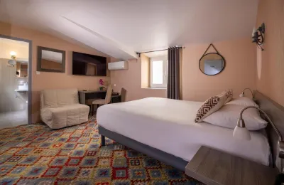 ดิ ออริจินัล บูตีก, ออเทล ดาเนียลิ, อาวิญอง โรงแรมใกล้IFC Avignon