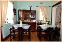 Jock-Inn Guest House