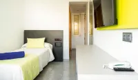 Globales Torrenova Hotels in Torrenova