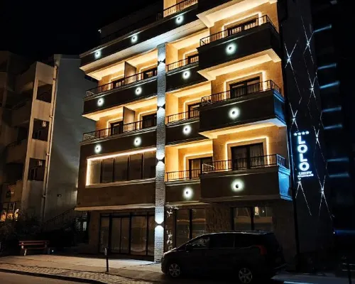 Lolo Luxury rooms & suites 부드바 호텔