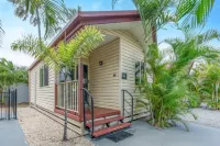 Tasman Holiday Parks - Torquay Palms - Homestays