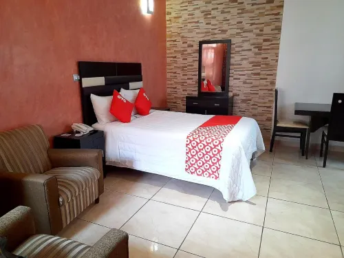 Hotel Posada Del Parque - Haustierfreundliche
