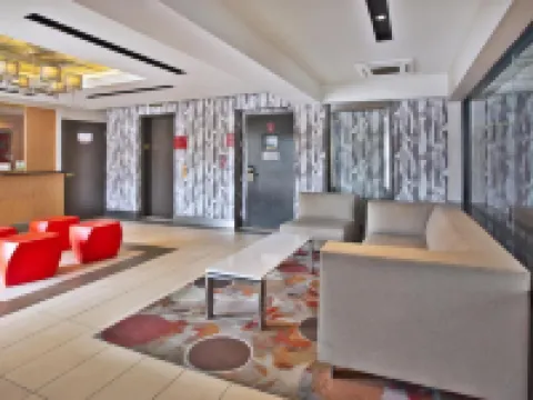 Commack Inn Hotels in Commack