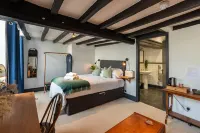 Royal Oak Pub Hotels in Cartmel