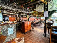 The Secret Garden - bar