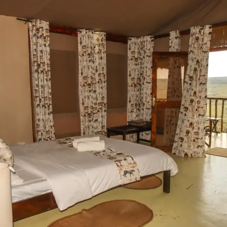 Maili Saba Camp