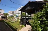 Apartments Tiho - 3-Star