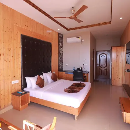 Blue Pine Resort
