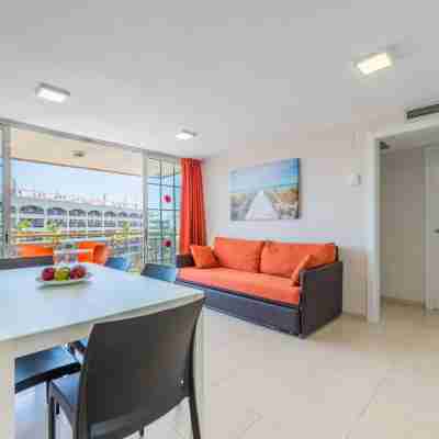 Rentalmar Navarra Family Suites Rooms