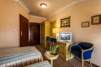 Hotel na Podzamczu Hotels in Tarnowitz