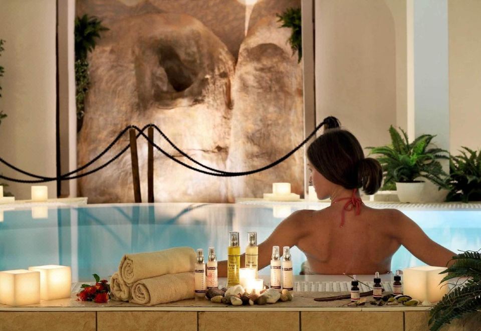 Movenpick Hotel ColomboOver view