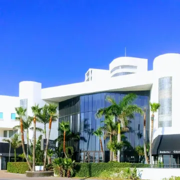 Sunchase Inn & Suites