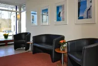 Hotel Haus Kronenthal Các khách sạn ở Ratingen