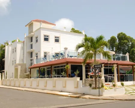 アントン リーフ ソスアのホテル