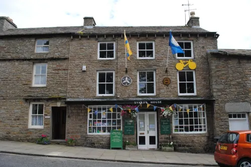 Sykes House Hotels in Askrigg