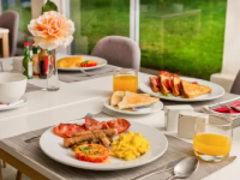The Pecan Tree Guesthouse Hotels in Bryanston