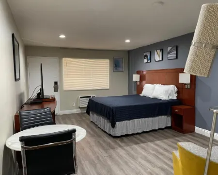 Bel Air Motor Hotel Hotels in Tustin