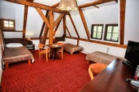 Hotel Przy Oślej Bramie - Zamek Książ Hotel a Walbrzych