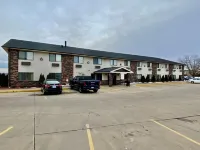 American Inn Cedar Rapids South