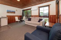 Kitty's Cottages - Managed by Big4 Strahan Holiday Retreat