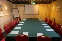 Cross Hands Hotel by Greene King Inns Hotels in Tormarton