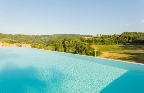 博爾戈克羅格諾拉旅館 - 歷史住宿