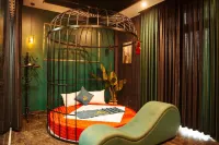 Sky Hotel