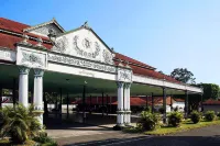 Sare Living Homestay Hotels in Mantrijeron