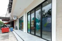 Sans Hotel Kelapa Gading Jakarta Hôtels à : Jakarta-Nord