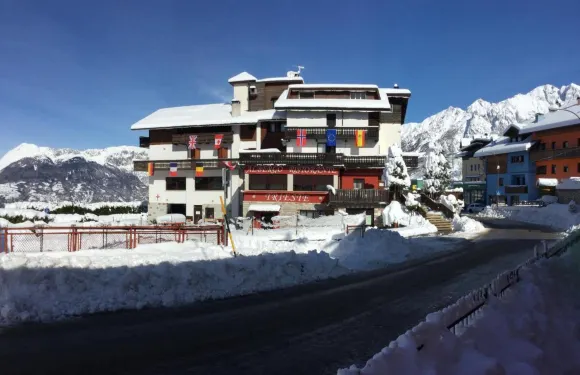 阿爾貝格里雅斯特酒店