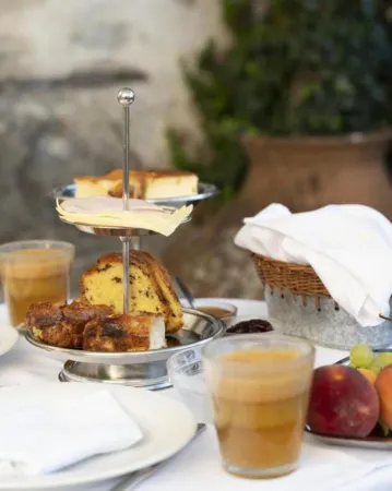 Santikos Mansion, Santikos Collection Отели в г. Tsagkarada