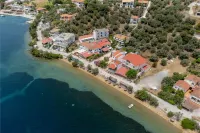 Pteleo Apartments Hotels in Pigadi
