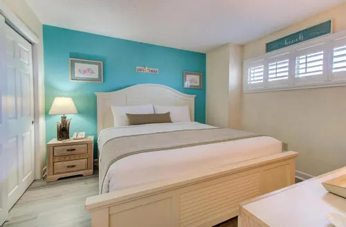 0411 Seaside Sunrise by Atlantic Towers Hotels in Carolina Beach