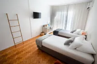 Alegria Cozy with Terrace- Porto city centre - Pysäköinti