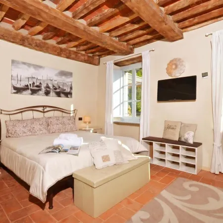 Alloro Grillo - Happy Rentals