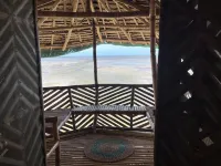 Bamboo Nest Beachfront - View biển