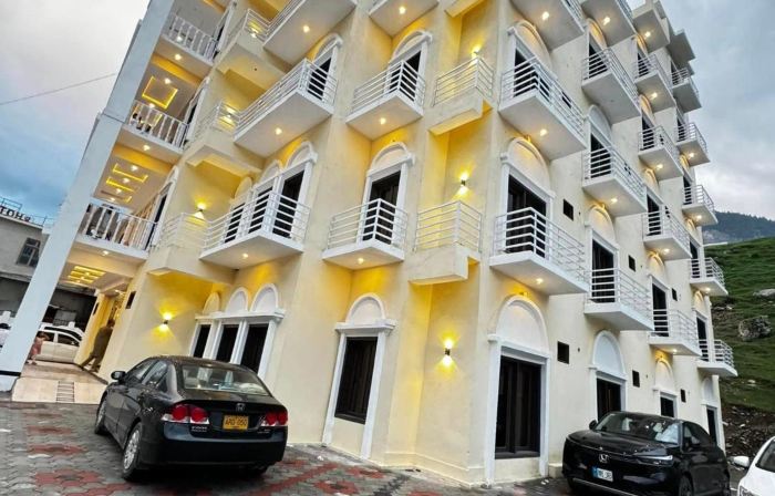 Royal Elite Hotel Kalam
