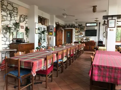 Agriturismo Montupoli Hotel di 