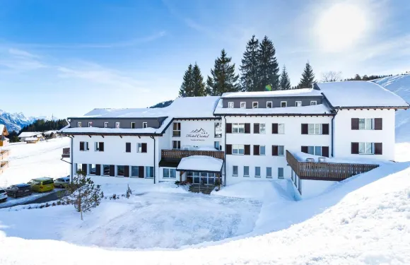 弗拉姆斯伯格克里斯託酒店