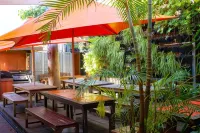 Original Backpackers Hotels in Potts Point