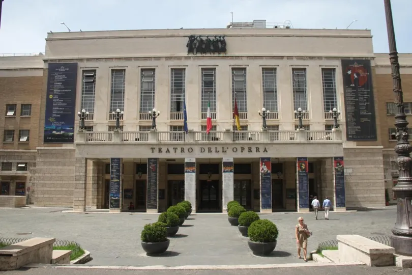 Roma Vespahouse