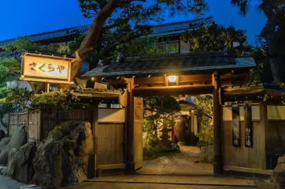 Atami Onsen Sakuraya Ryokan Hotel in zona JR Izu-Taga Station