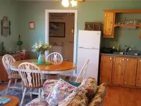 St Ann's Motel & Cottage