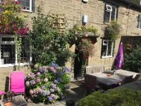ذا لامب إن فنادق في High Peak District