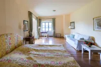 Hotel Schloss & Gut Ulrichshusen