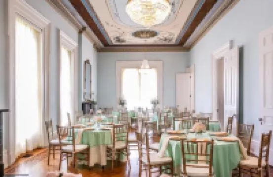 The Pepin Mansion B&B on Mansion Row - 10 Min to Start of the Bourbon Trail