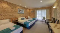 Mulga Country Motor Inn Hotel di Charleville