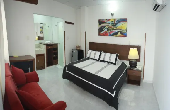 巴蘭卡韋梅哈廣場酒店