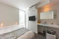 Plat Hostel Keikyu Kamakura Wave Hotels in Kamakura