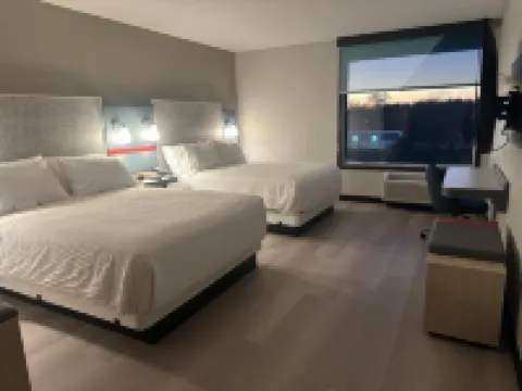 avid hotel FORT WAYNE NORTH by IHG Hotels in Fort wayne